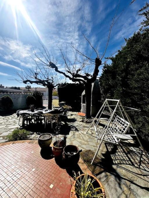 Grande Villa Proche De La Mer Canet-en-Roussillon Exteriör bild