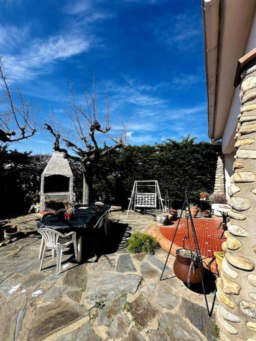 Grande Villa Proche De La Mer Canet-en-Roussillon Exteriör bild